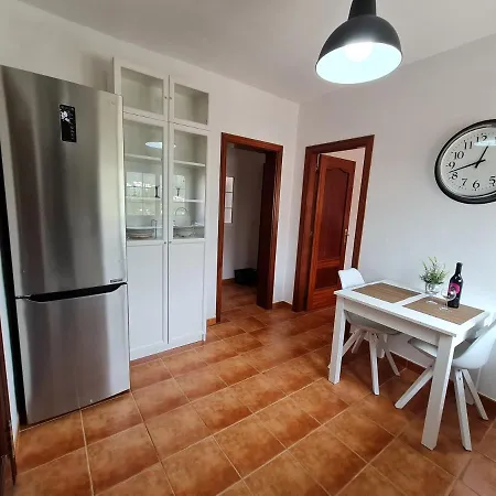 Casa House Ven Sumergete En Un Pueblo Y Su Gente Dom wakacyjny Santa Cruz de Tenerife